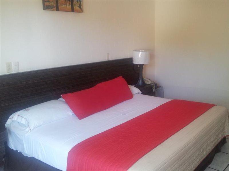 קוארנבאקאבה Hotel Real Del Sol מראה חיצוני תמונה