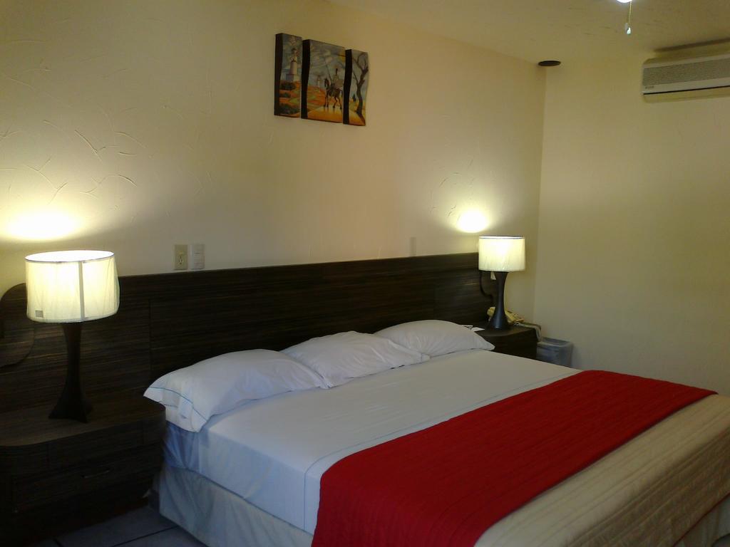 קוארנבאקאבה Hotel Real Del Sol מראה חיצוני תמונה