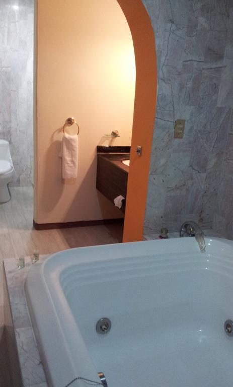 קוארנבאקאבה Hotel Real Del Sol מראה חיצוני תמונה