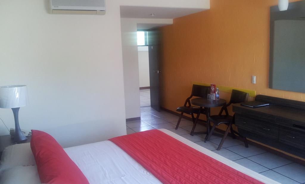 קוארנבאקאבה Hotel Real Del Sol מראה חיצוני תמונה